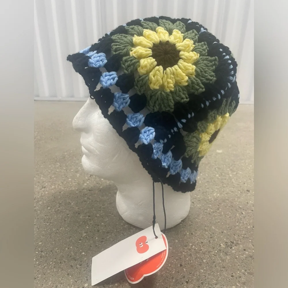 NWT Cider Crochet Sunflower Bucket Hat, stylish cap for looking cute! - Picture 7 of 14